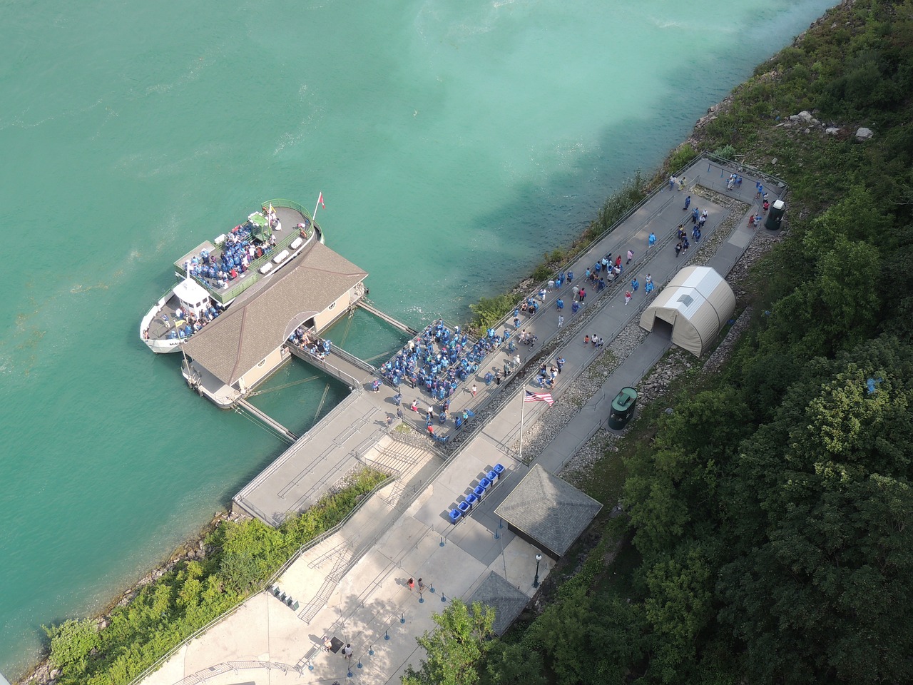 Looking Down on Maid of the Mist